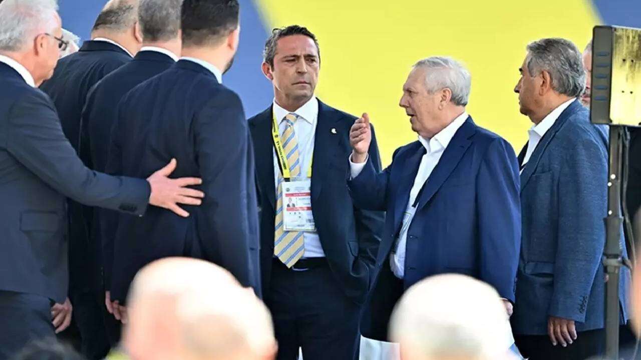 Ali Koç 8 milyon euroya Fenerbahçe'ye imza attırmıştı: Aziz Yıldırım 30 milyon euroya satıyor! 4